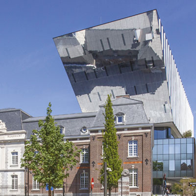 'T Scheep, het nieuwe stadhuis van Hasselt: Glazen hand, groene kant