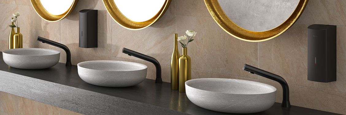 BLACK SPIRIT collection: zwart sanitair verovert de publieke ruimten