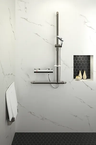 Accessibilité dans les sanitaires des lieux publics : simple obligation ou véritable engagement ?